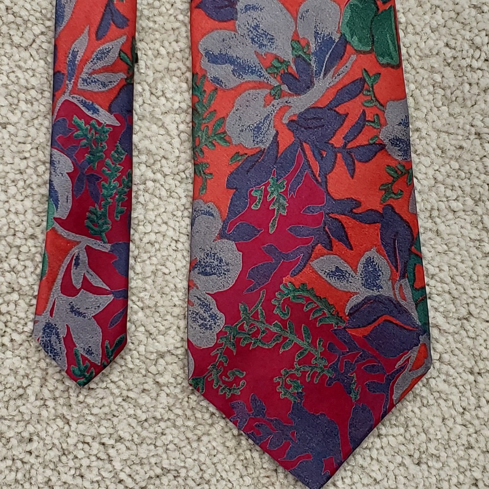 Ted Lapidus 100% Silk Floral Necktie Red Blue Grey Green‎ Men's  Tie Botanical
